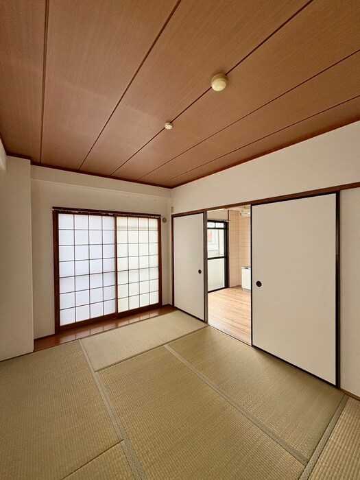 物件内観写真12　(内観写真)