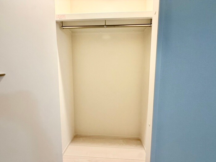 物件内観写真12　(収納)