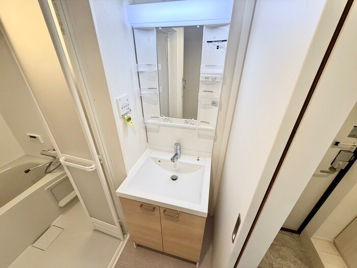 物件内観写真16　(洗面)