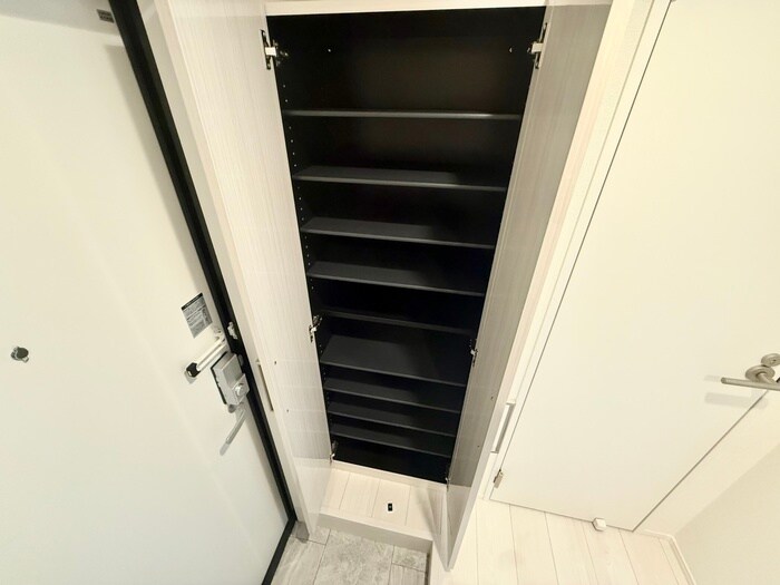 物件内観写真19　(靴箱)