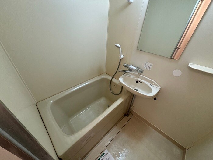 物件内観写真15　(バス／シャワールーム等)