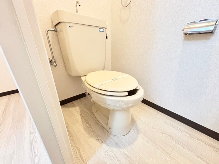 物件内観写真17　(トイレ)