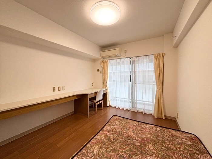 物件内観写真7　(居室)