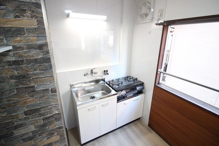 物件内観写真8　(キッチン)
