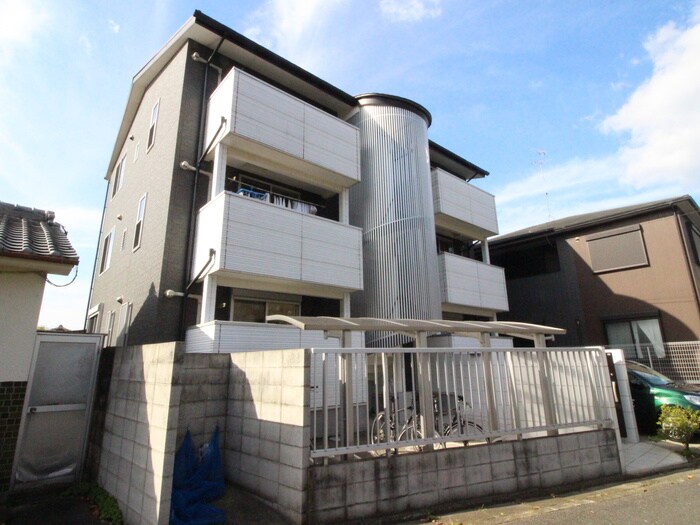 京かも川桜邸の物件外観写真