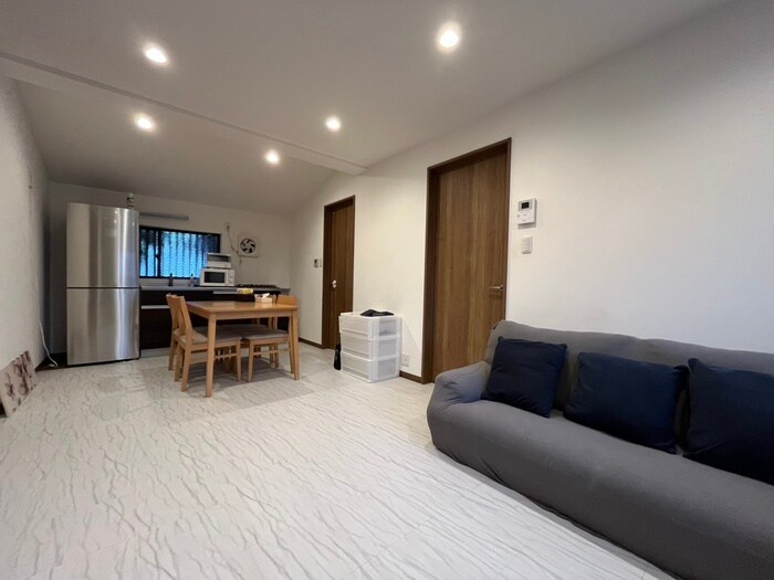 物件内観写真4　(居室)