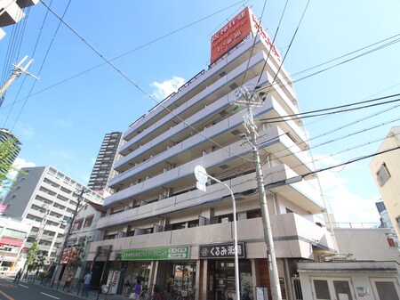 阪神ﾊｲｸﾞﾚｰﾄﾞﾏﾝｼｮﾝ１２番館外観写真