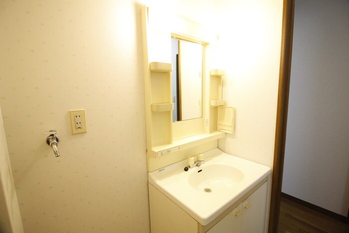 物件内観写真8　(洗面)