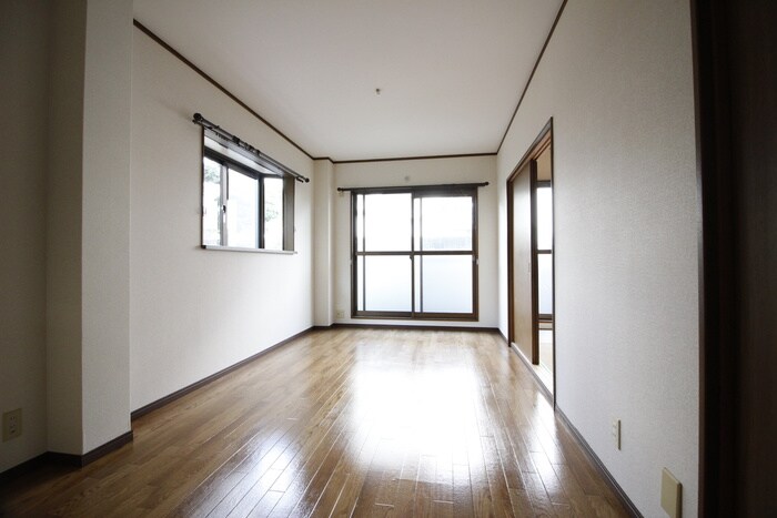 物件内観写真15　(居室)
