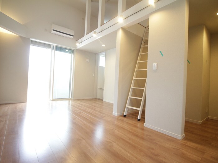 物件内観写真13　(居室)