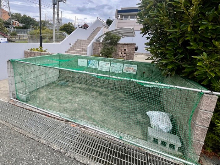 物件外観写真6　(外観写真)