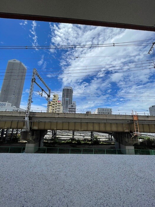 物件内観写真15　(室内からの展望)