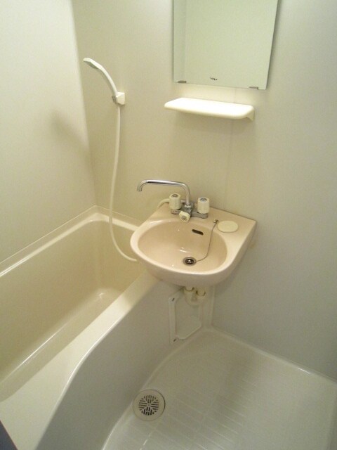 物件内観写真14　(バス／シャワールーム等)