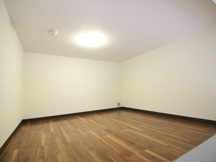 物件内観写真11　(ロフト)