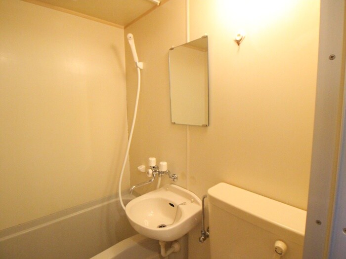 物件内観写真13　(バス／シャワールーム等)