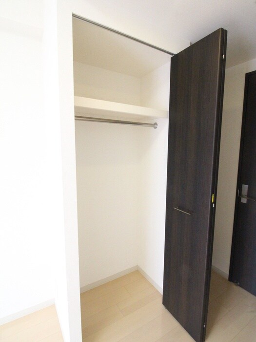 物件内観写真15　(収納)