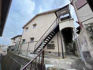 シャルム鈴蘭台東町外観写真