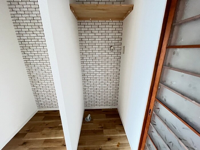 物件内観写真20　(洗濯機置場)