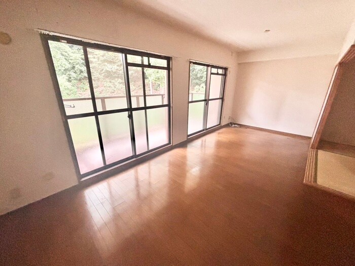 物件内観写真12　(居室)