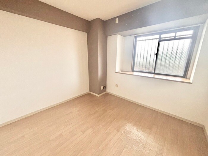 物件内観写真13　(居室)