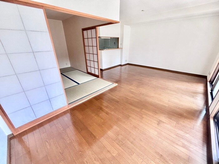 物件内観写真13　(居室)