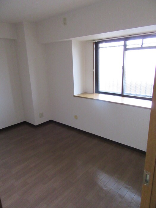 物件内観写真14　(居室)