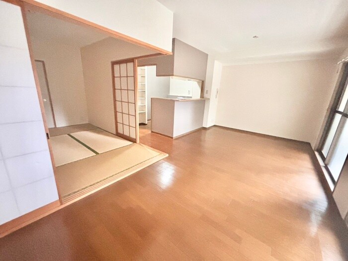 物件内観写真15　(廊下)