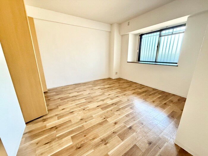 物件内観写真15　(居室)