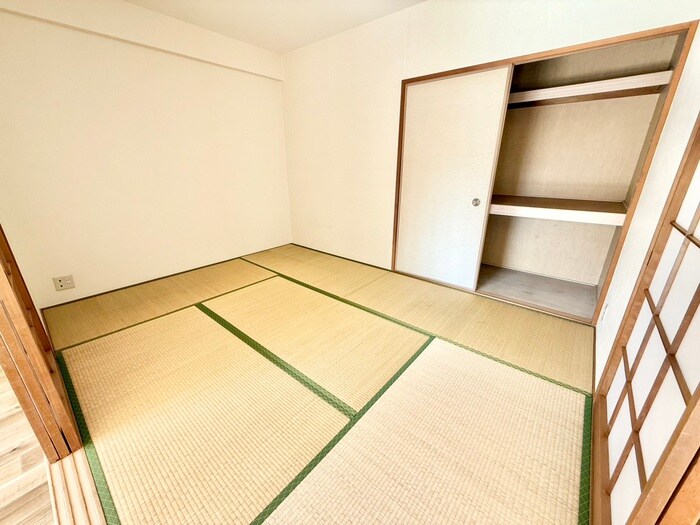 物件内観写真17　(居室)