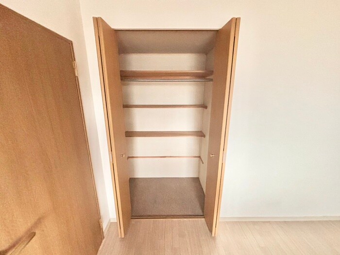 物件内観写真19　(収納)