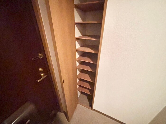 物件内観写真20　(靴箱)