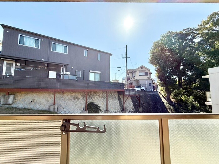 物件内観写真20　(室内からの展望)