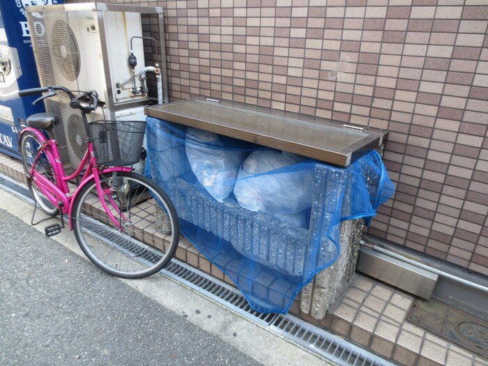 物件外観写真6　(建物設備)