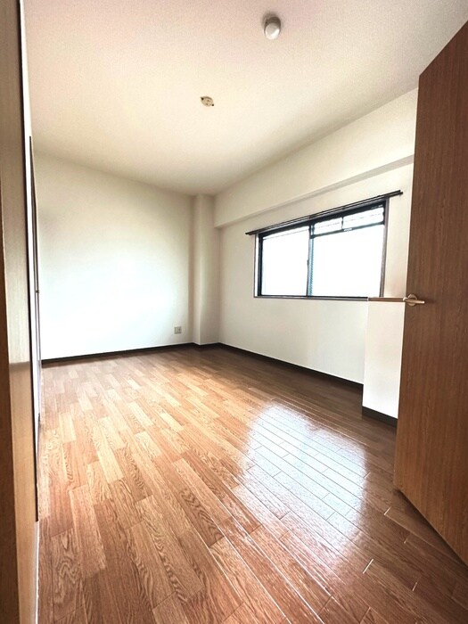 物件内観写真17　(居室)