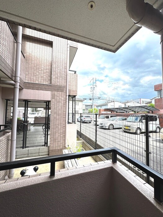 物件内観写真22　(室内からの展望)