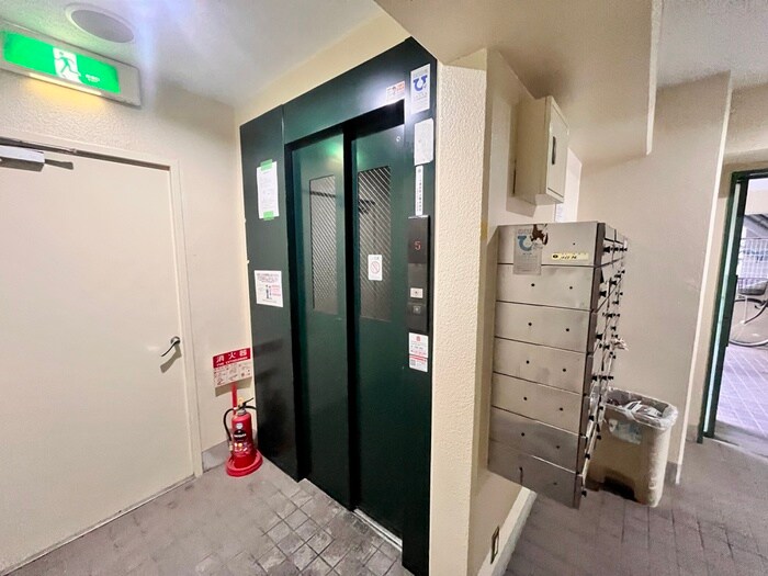 物件外観写真3　(建物設備)