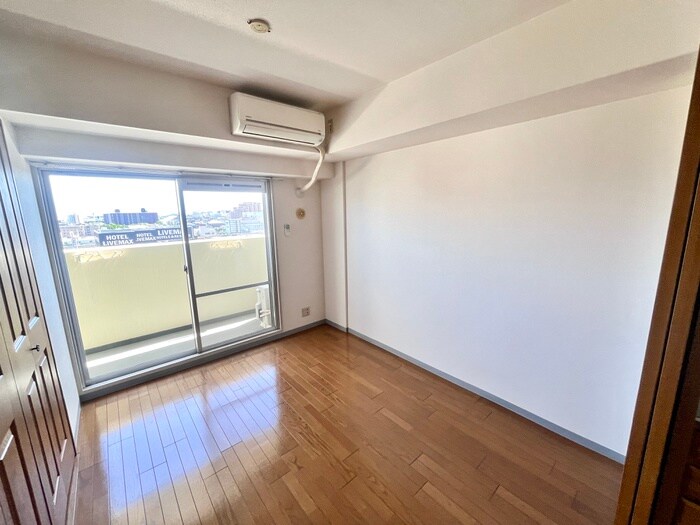 物件内観写真10　(居室)