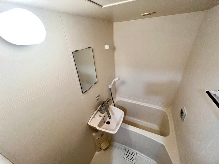 物件内観写真11　(バス／シャワールーム等)