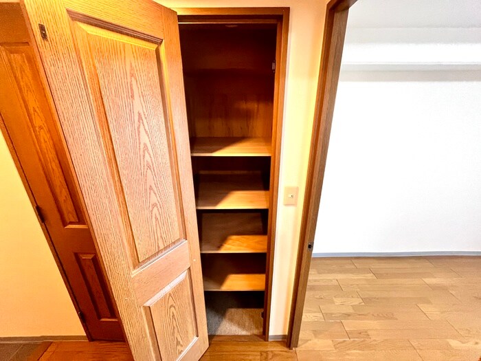 物件内観写真18　(靴箱)