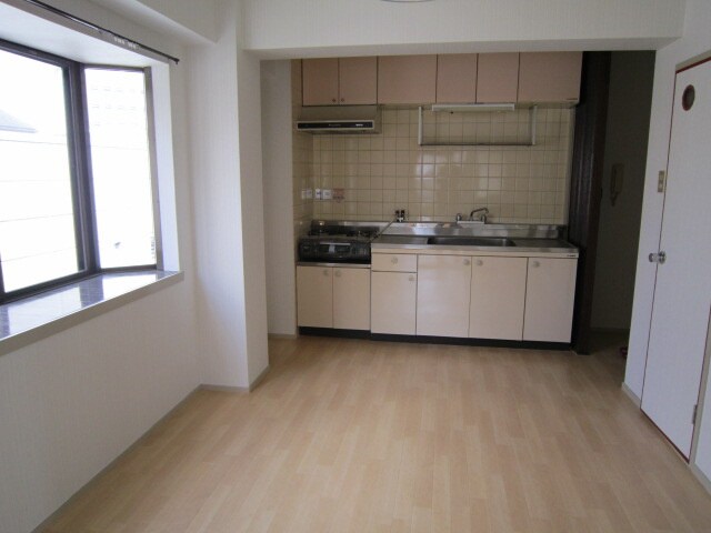 物件内観写真7　(内観写真)