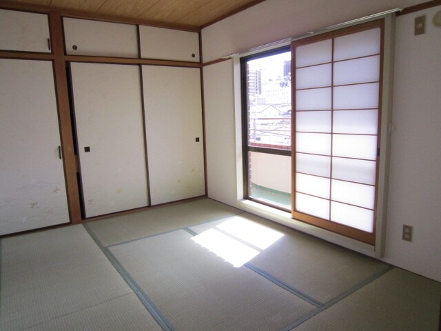 物件内観写真8　(内観写真)