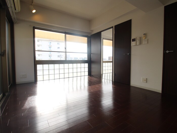 物件内観写真15　(居室)