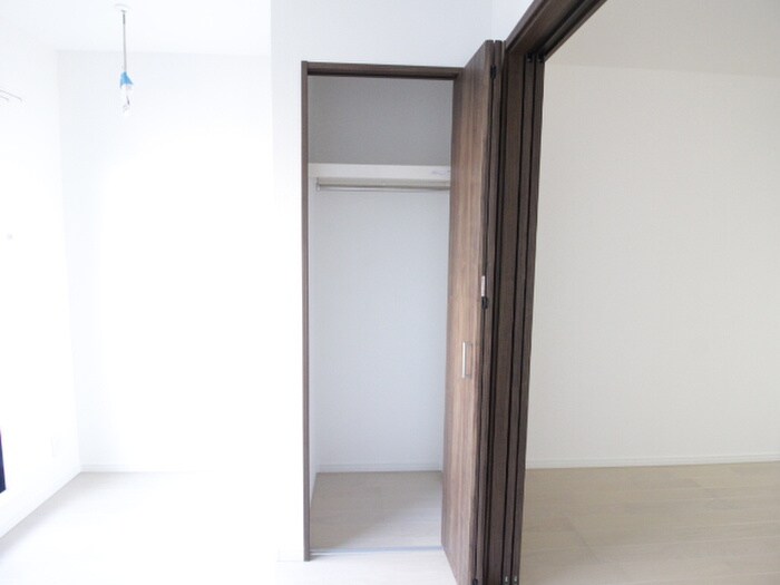 物件内観写真18　(収納)