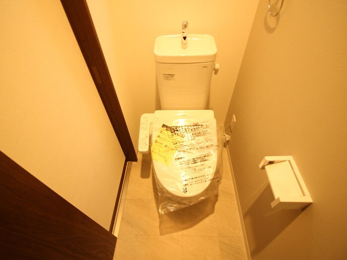 物件内観写真13　(トイレ)