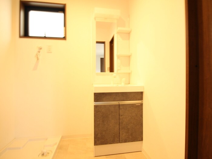 物件内観写真14　(洗面)