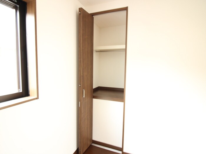 物件内観写真15　(収納)