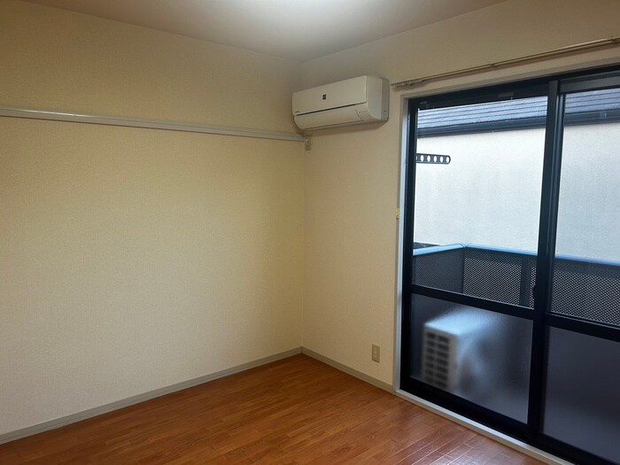 物件内観写真12　(居室)