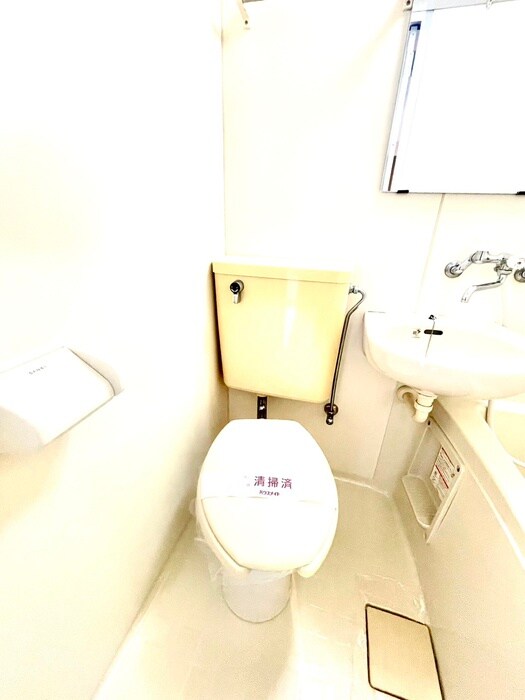 物件内観写真12　(トイレ)