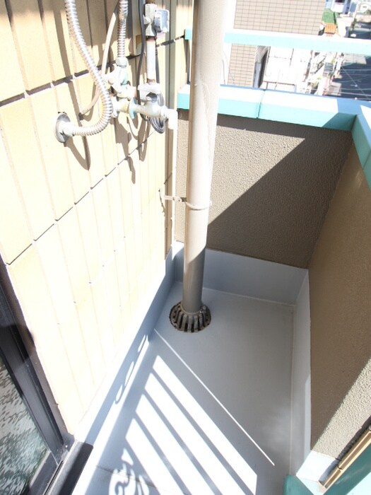 物件内観写真18　(洗濯機置場)