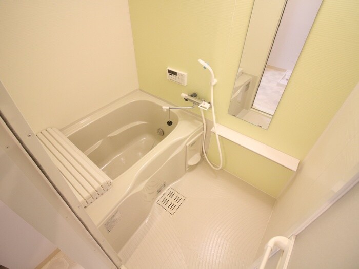 物件内観写真8　(バス／シャワールーム等)